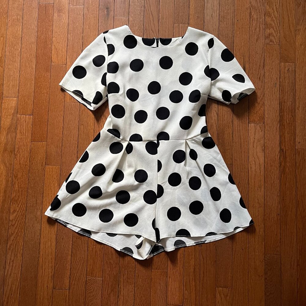 Women's Black and White Polka Dot Crew Neck Romper
